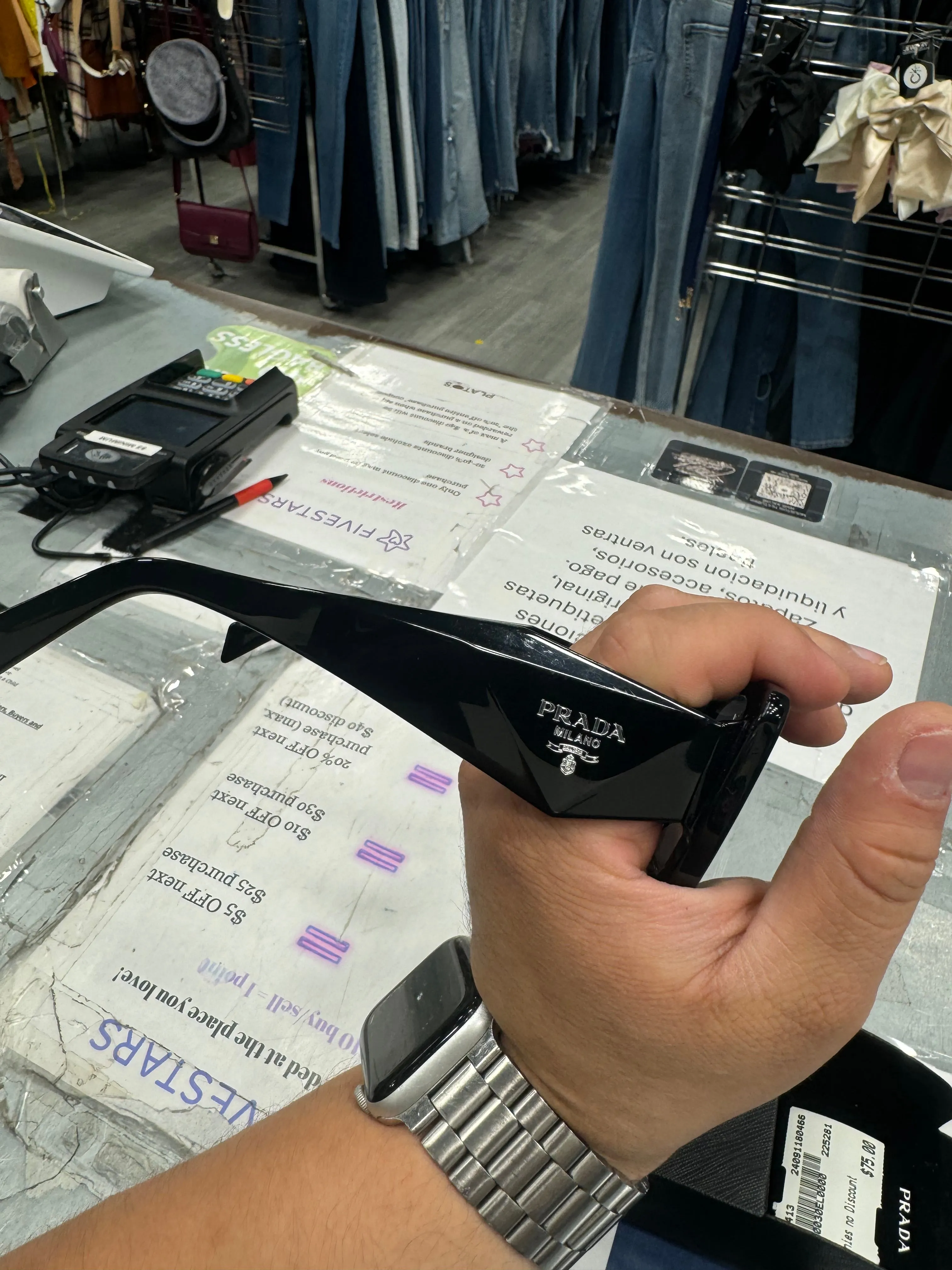 Prada Sunnies No Discount with Box