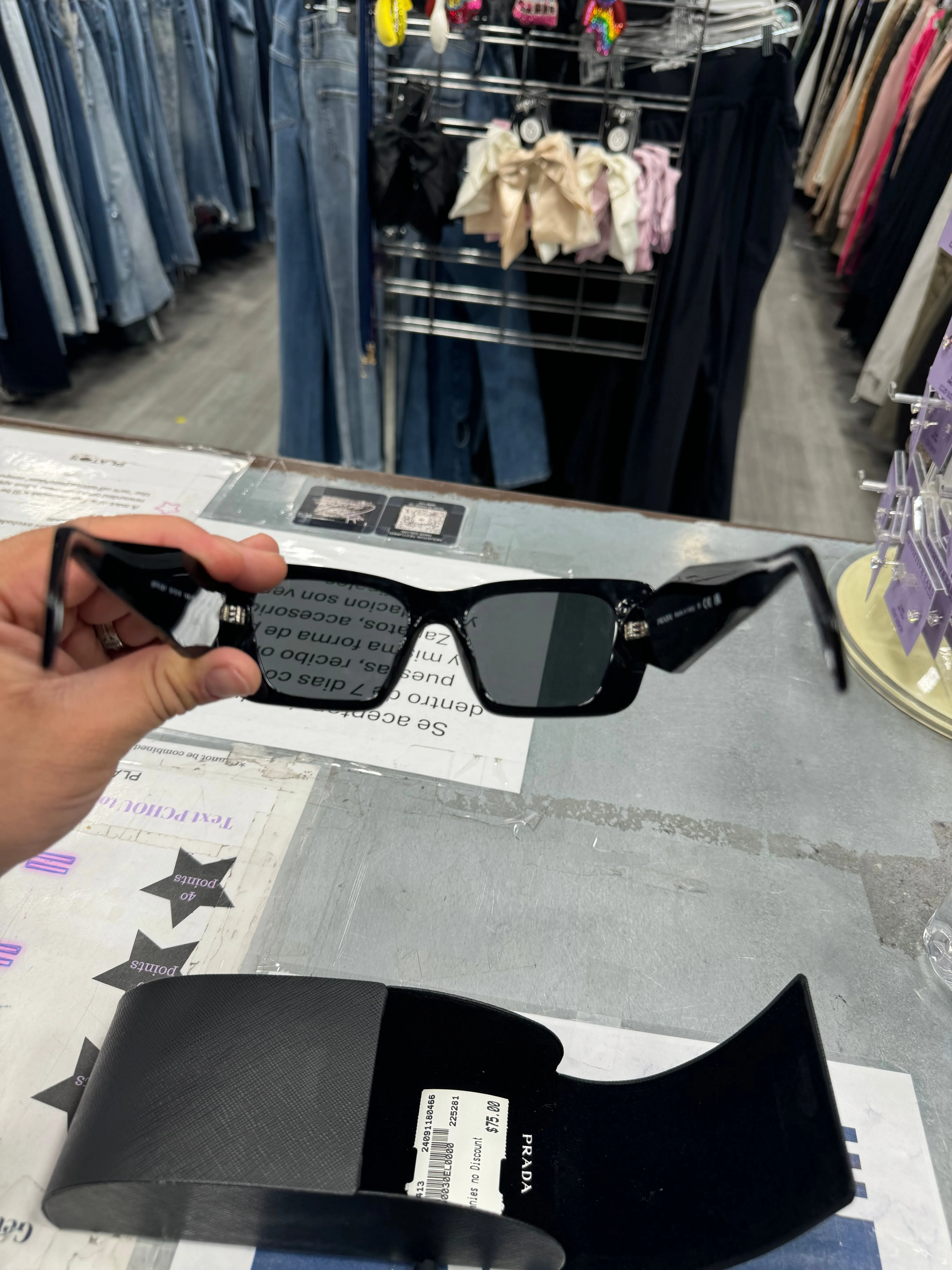 Prada Sunnies No Discount with Box